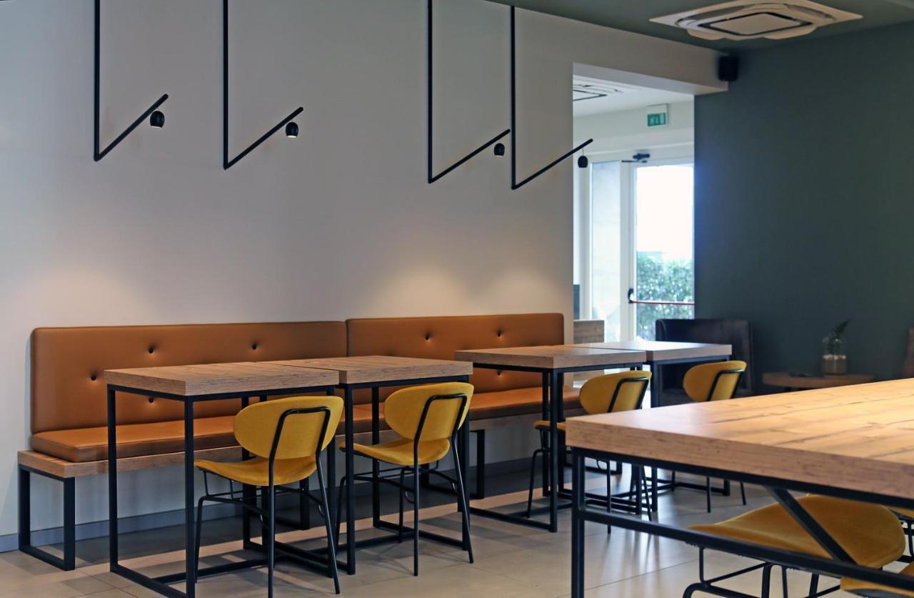 Meg Lifestyle Hotel Riccione Kültér fotó